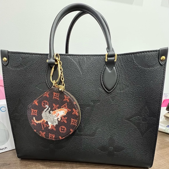 Authentic Louis Vuitton Catogram Micro Boite Chapeau Marron ❣️Limited Edition ❣️ - Picture 2 of 16